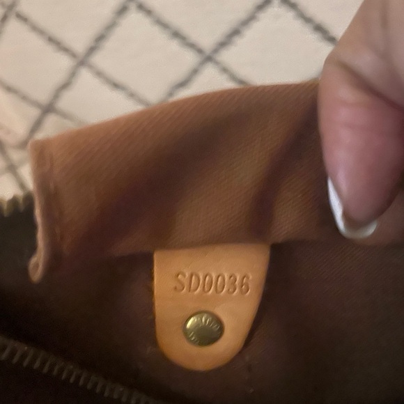 Louis Vuitton Speedy 25 Monogram Leather Satchel (Vintage) - Picture 7 of 9
